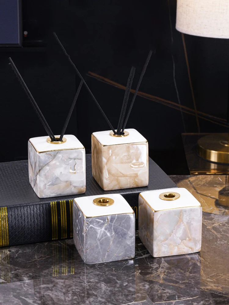 Bouteille d'aromathérapie en c - Home Essentials Bathroom Storage avis et prix