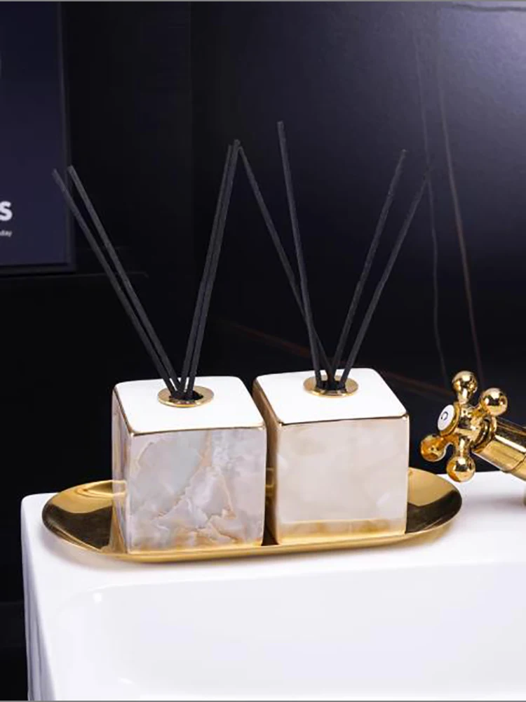 Bouteille d'aromathérapie en c - Home Essentials Bathroom Storage avis et prix