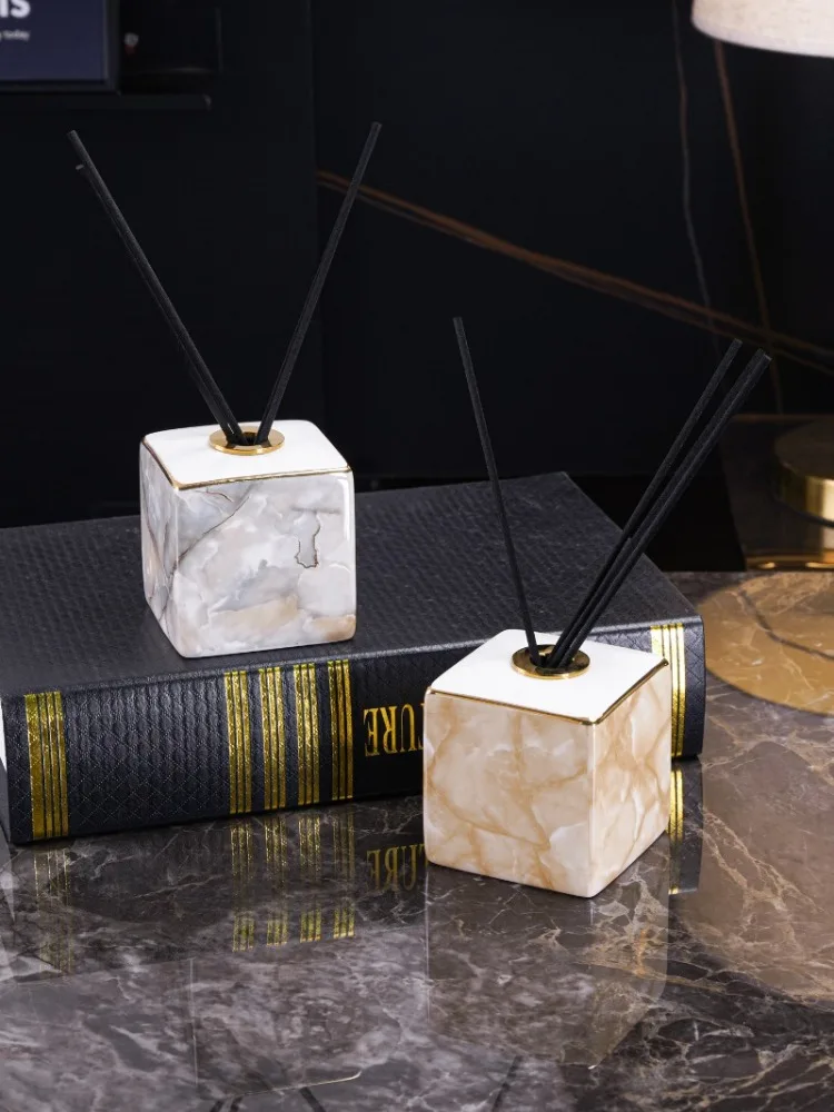 Bouteille d'aromathérapie en c - Home Essentials Bathroom Storage avis et prix